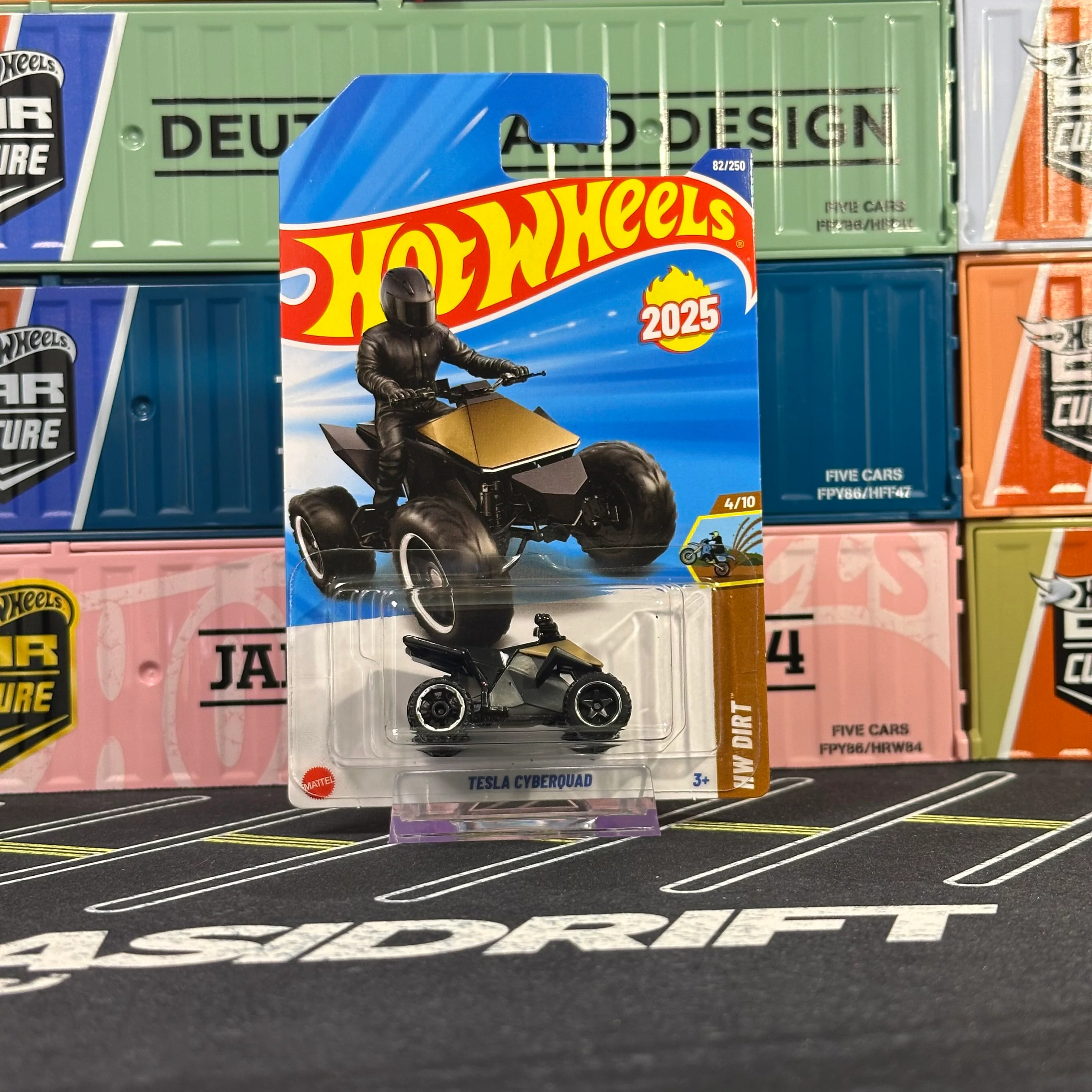 Hot Wheels 2025 Mainline Tesla Cyberquad 82/250